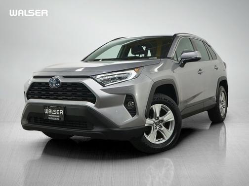Silver Sky Metallic 2021 Toyota RAV4 Hybrid XLE
