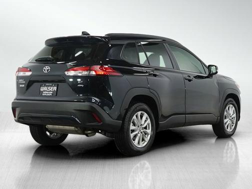 2025 Toyota Corolla Cross LE