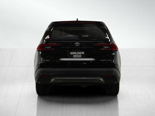 2025 Toyota Grand Highlander Platinum