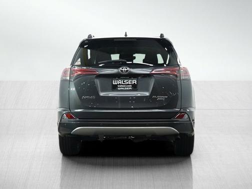 2017 Toyota RAV4 Platinum