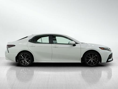 2024 Toyota Camry Hybrid Hybrid SE