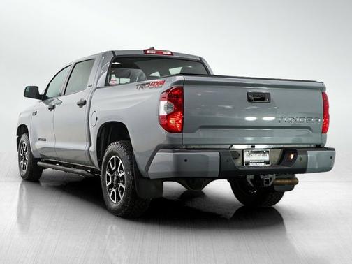 Cement 2020 Toyota Tundra SR5