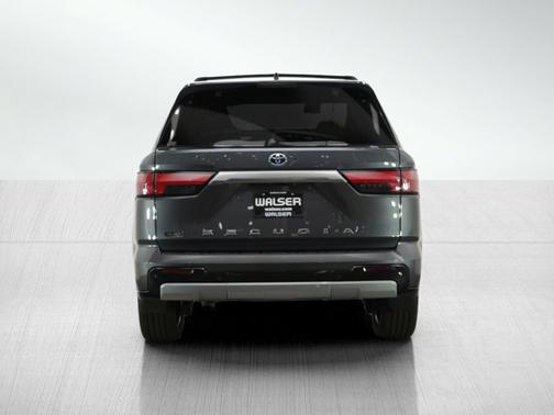 2023 Toyota Sequoia SR5