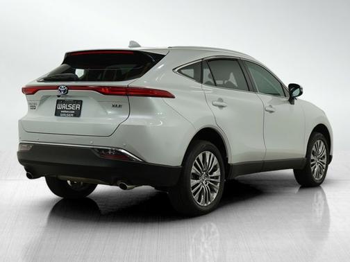 2023 Toyota Venza XLE