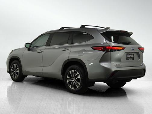 2023 Toyota Highlander Hybrid Hybrid XLE