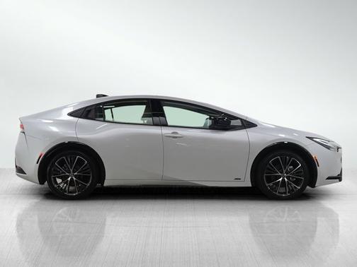 2025 Toyota Prius Limited