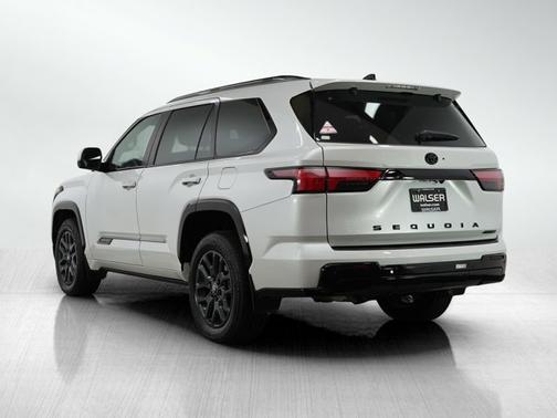 2025 Toyota Sequoia Platinum