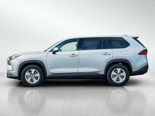 2025 Toyota Grand Highlander LE
