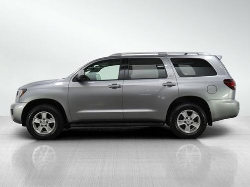 2019 Toyota Sequoia SR5