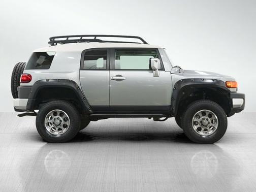 Quicksand 2011 Toyota FJ Cruiser Base