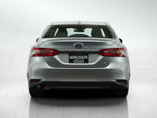 2019 Toyota Camry Hybrid LE