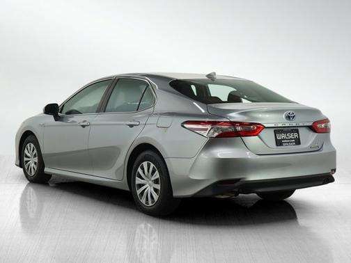 2019 Toyota Camry Hybrid LE
