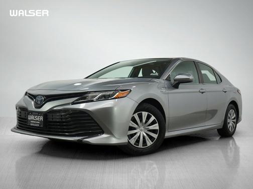 2019 Toyota Camry Hybrid LE