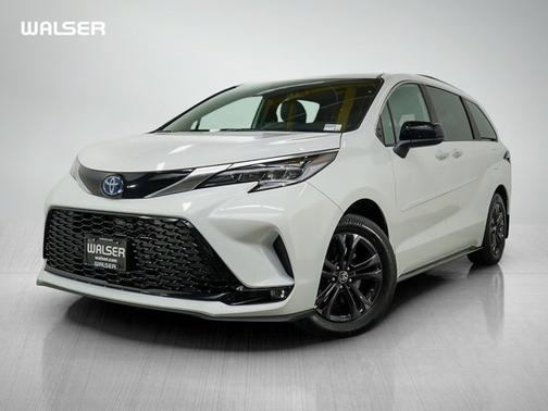 2024 Toyota Sienna XSE