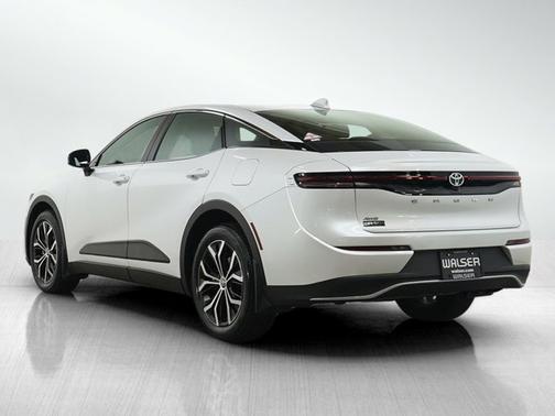 Oxygen White 2023 Toyota Crown XLE