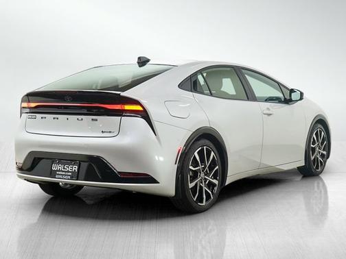 2025 Toyota Prius Plug-In Hybrid XSE Premium