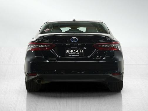2022 Toyota Camry Hybrid Hybrid XLE