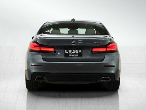 2021 BMW 530 530i xDrive