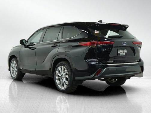 2022 Toyota Highlander Hybrid Hybrid Limited