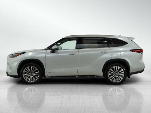 2023 Toyota Highlander Hybrid Hybrid Platinum