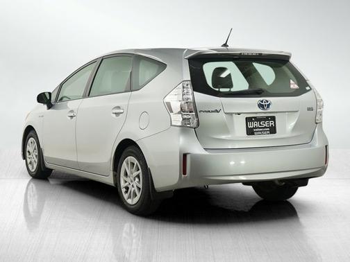 2012 Toyota Prius v Two