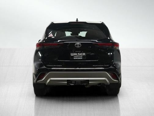 2025 Toyota Highlander 