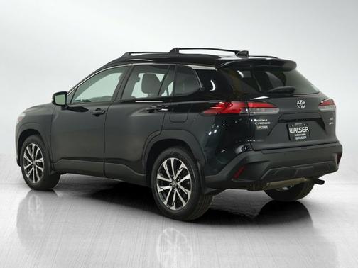 2022 Toyota Corolla Cross XLE
