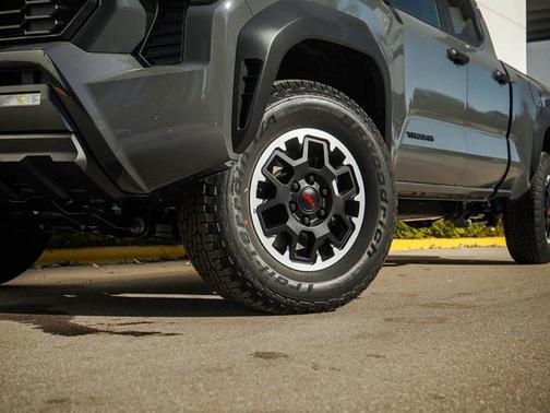 2025 Toyota Tacoma Base