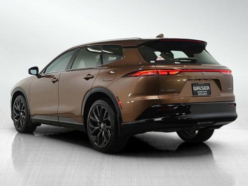 2025 Toyota Crown Signia Limited