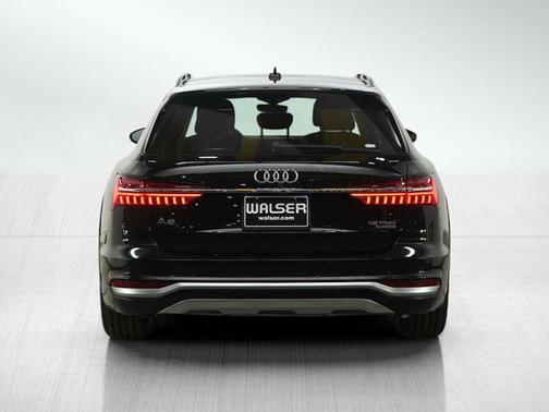 Mythos Black Metallic 2020 Audi A6 allroad Prestige