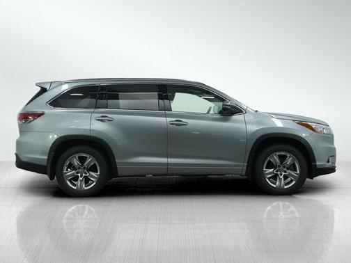 2015 Toyota Highlander Limited Platinum V6