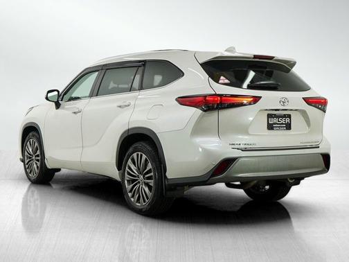 2020 Toyota Highlander Platinum