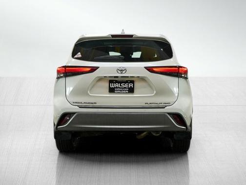 2020 Toyota Highlander Platinum