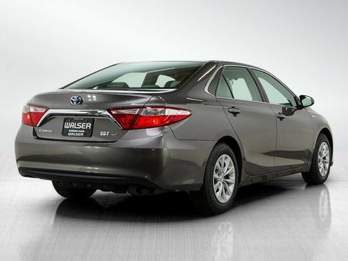 2017 Toyota Camry Hybrid LE