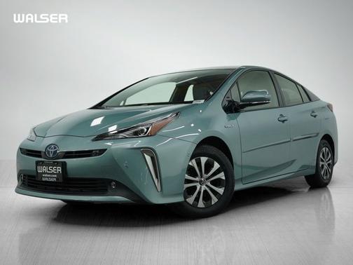 2020 Toyota Prius LE