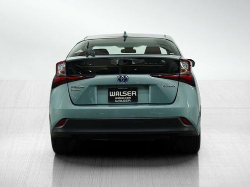 2020 Toyota Prius LE