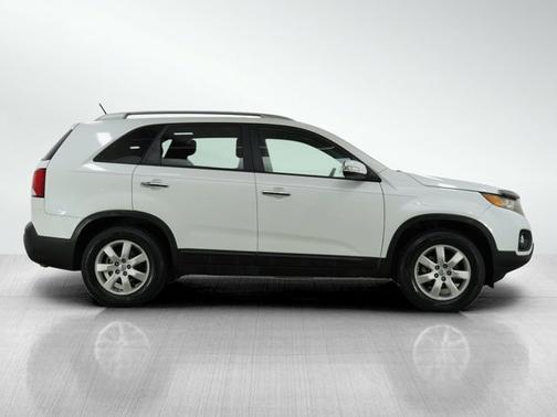 2013 Kia Sorento LX