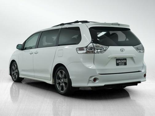 2017 Toyota Sienna SE