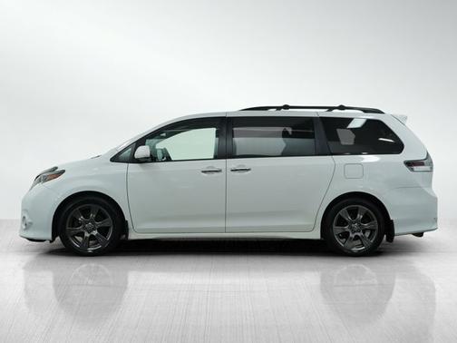 2017 Toyota Sienna SE