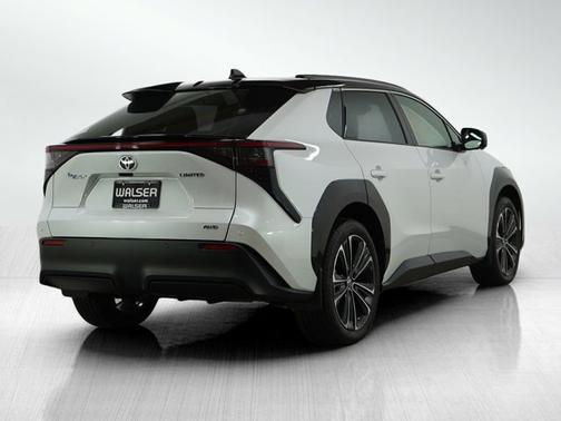 2023 Toyota bZ4X Limited
