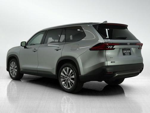 2024 Toyota Grand Highlander Platinum