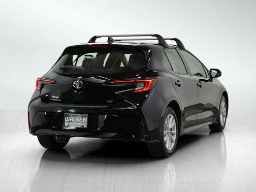 2025 Toyota Corolla Hatchback SE