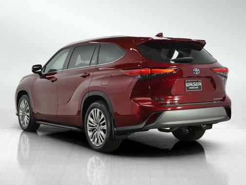 2023 Toyota Highlander Hybrid Hybrid Platinum