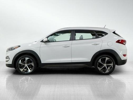 2016 Hyundai TUCSON Sport