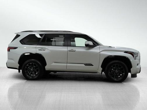 2025 Toyota Sequoia Platinum