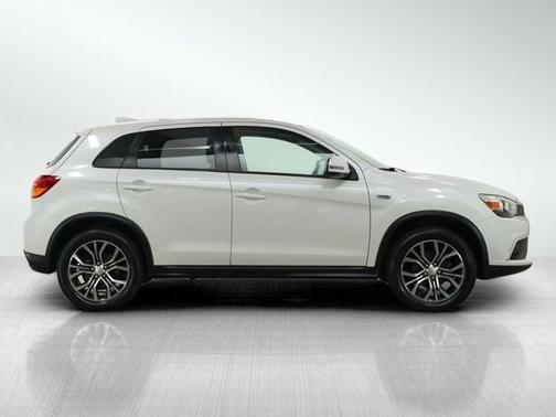 2017 Mitsubishi Outlander Sport 2.0 ES