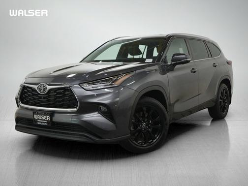 Magnetic Gray Metallic 2024 Toyota Highlander Limited