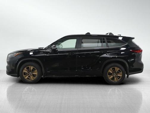 Midnight Black Metallic 2023 Toyota Highlander Hybrid Hybrid Bronze Edition