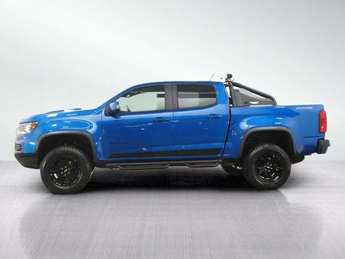 Bright Blue Metallic 2022 Chevrolet Colorado 4WD ZR2