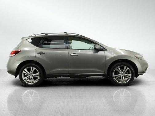 2011 Nissan Murano LE